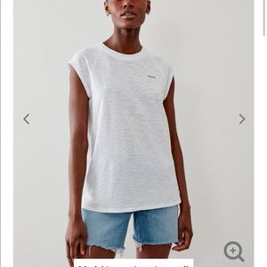 Roots NWT white and green cap sleeve tank